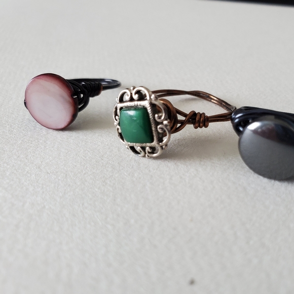 Button Rings - Picture 1 of 4